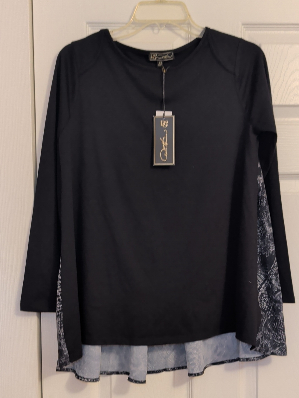 DG2 by Diane Gilman Black Ruffled Long Sleeve Tunic NWT